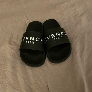 Givenchy Slides Size 8 Wmns